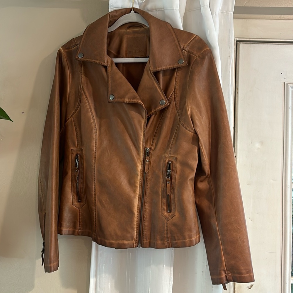 Max studio women’s Jacket